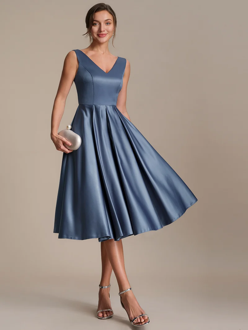 Robe midi de bal sans manches à volants plissée avec décolleté en V