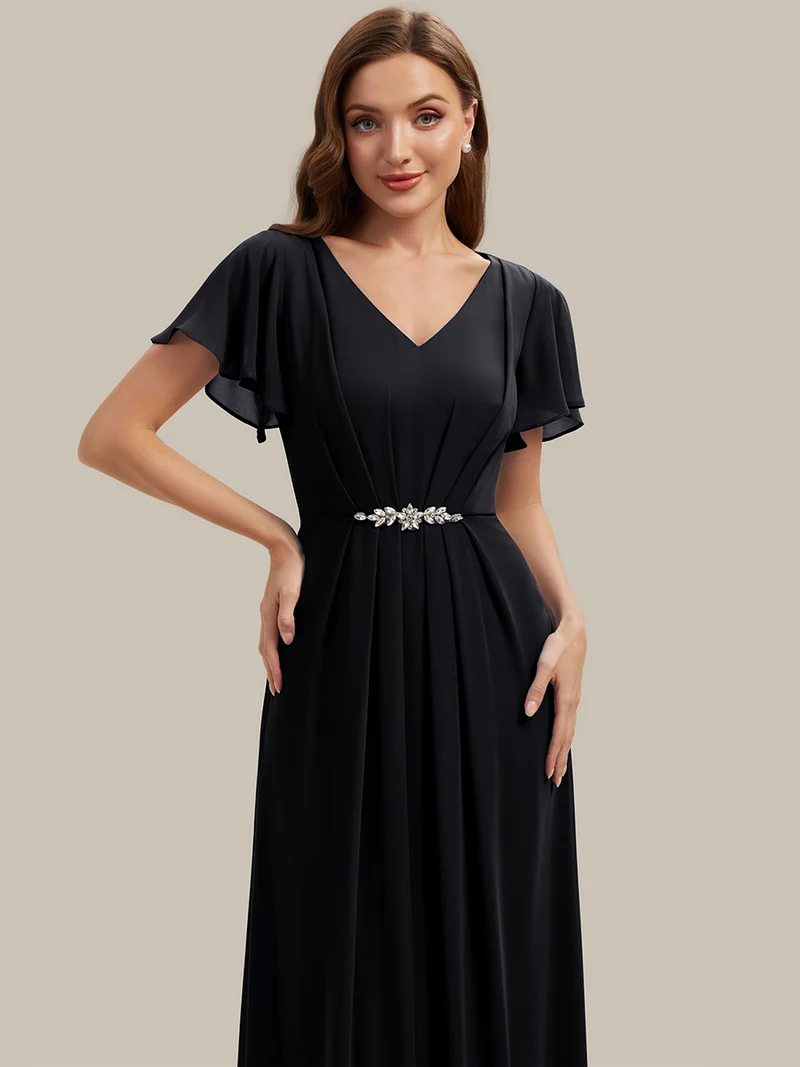 Robe d'invitée à col en V orné de strass et manches à volants
