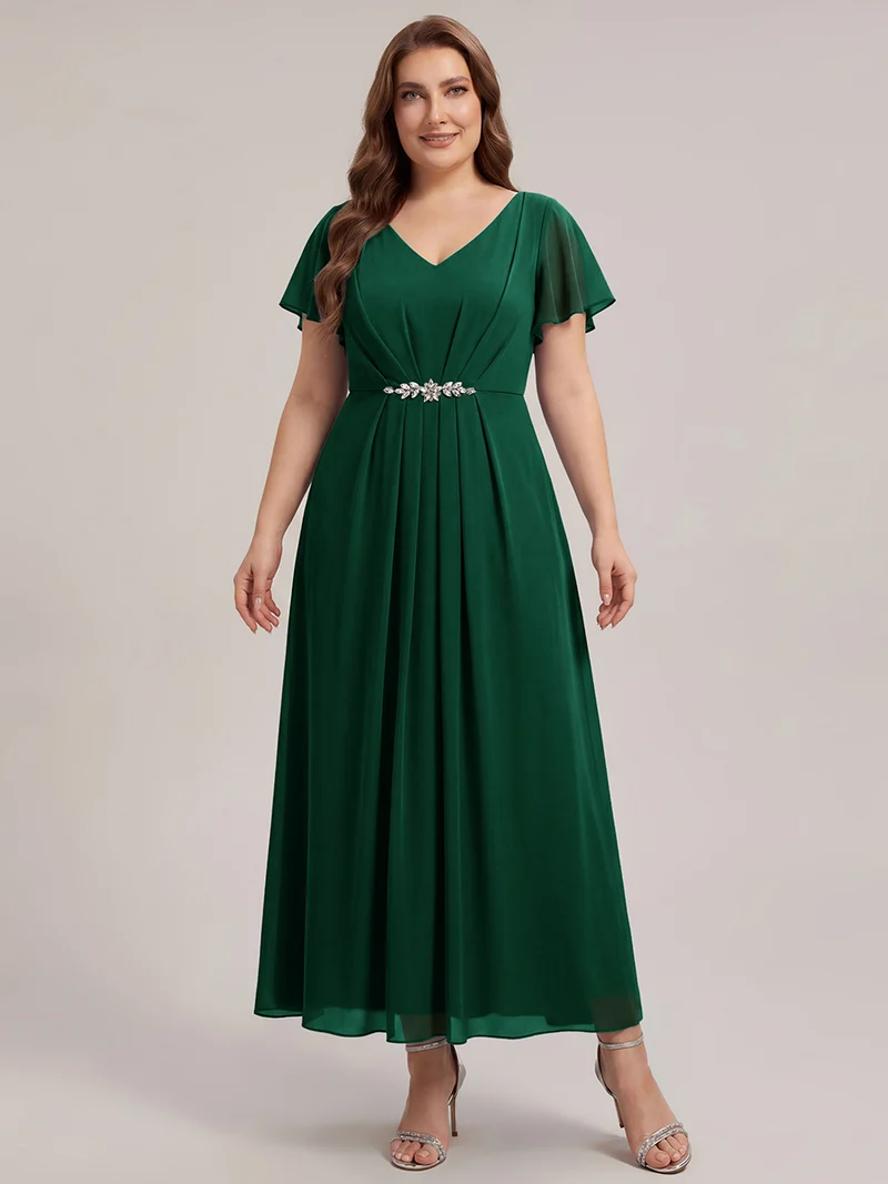 Robe d'invitée à col en V orné de strass et manches à volants