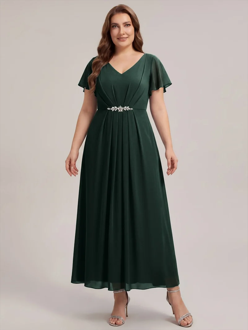 Robe d'invitée à col en V orné de strass et manches à volants