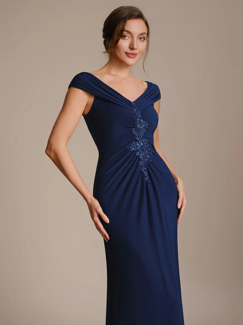 Robe longue moulante à encolure en V dénudée des épaules en tissu extensible