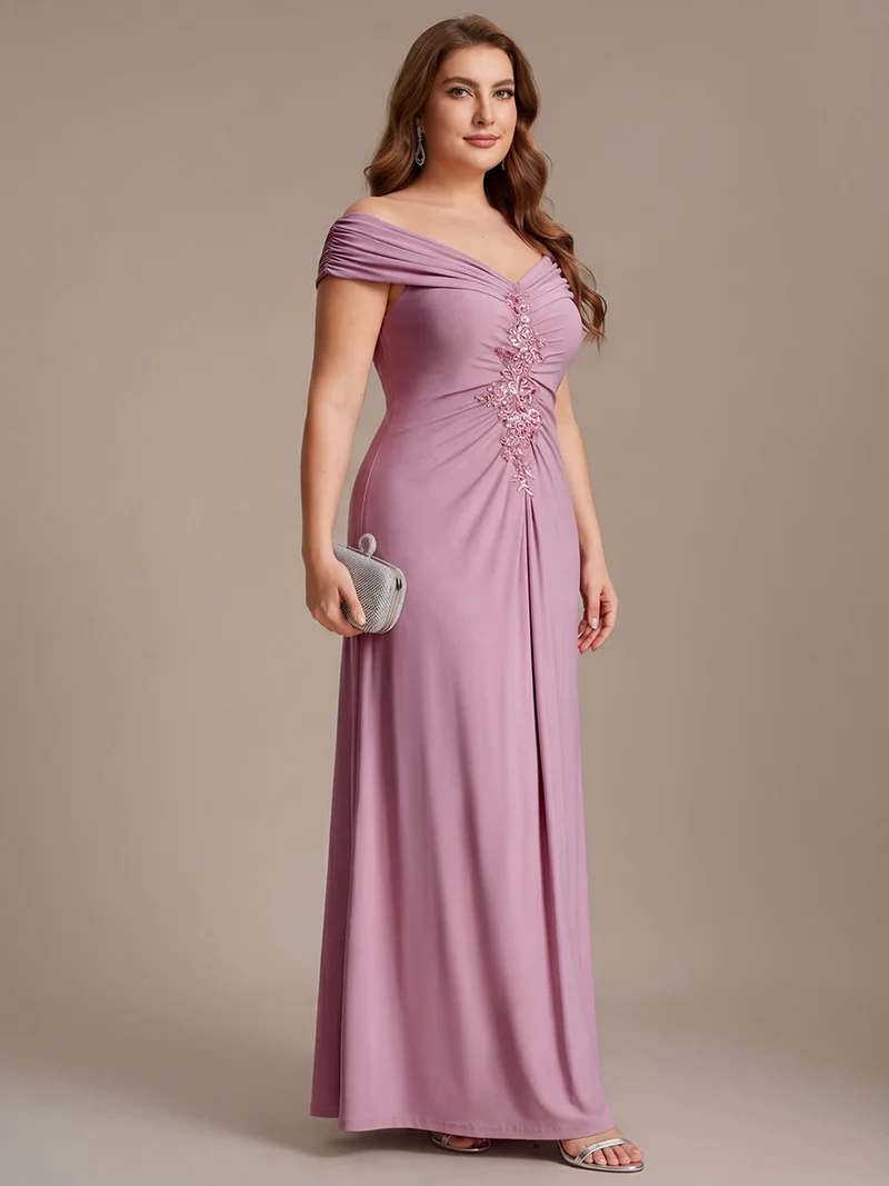 Robe longue moulante à encolure en V dénudée des épaules en tissu extensible