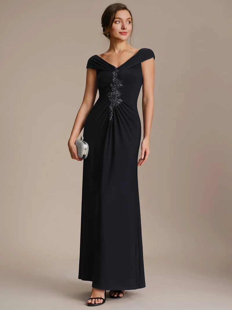 Robe longue moulante à encolure en V dénudée des épaules en tissu extensible
