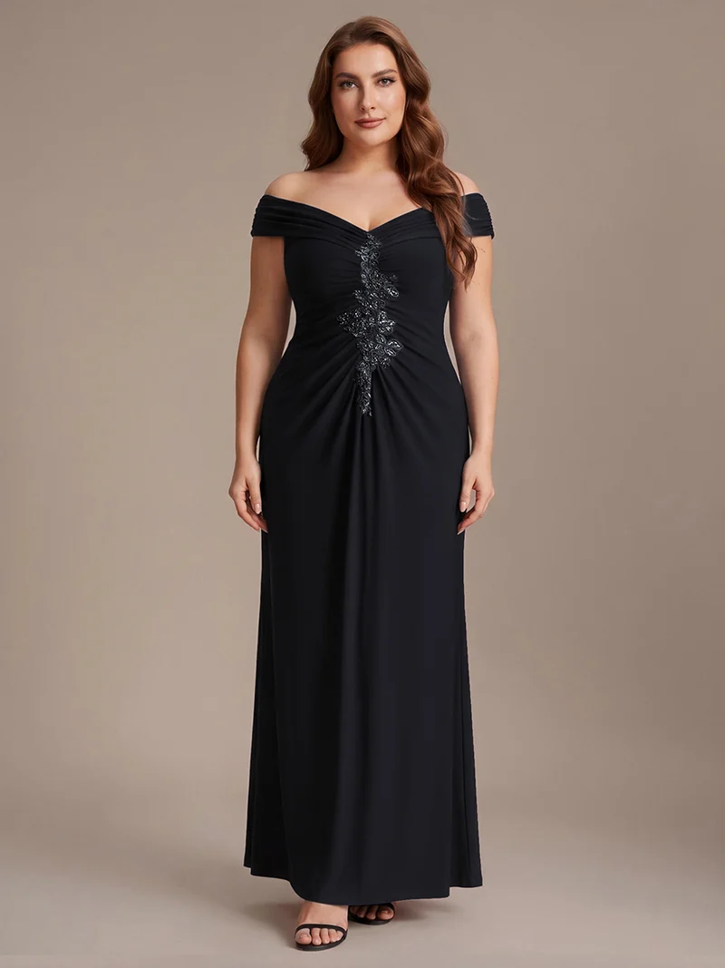 Robe longue moulante à encolure en V dénudée des épaules en tissu extensible