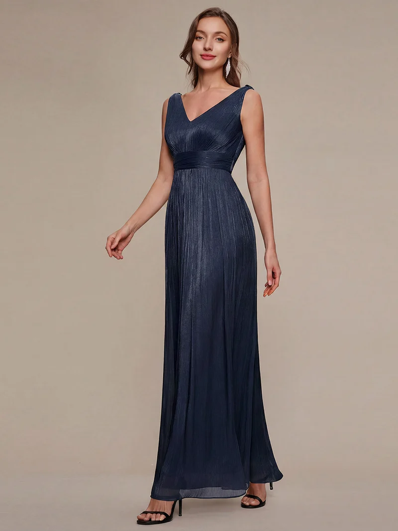 Robe longue évasée à encolure en V sans bretelles