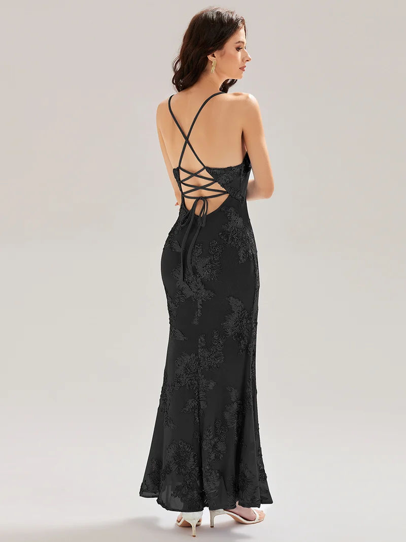 Robe maxi sirène sans manches à bretelles élastiques avec nœud à l'avant et rubans fluides