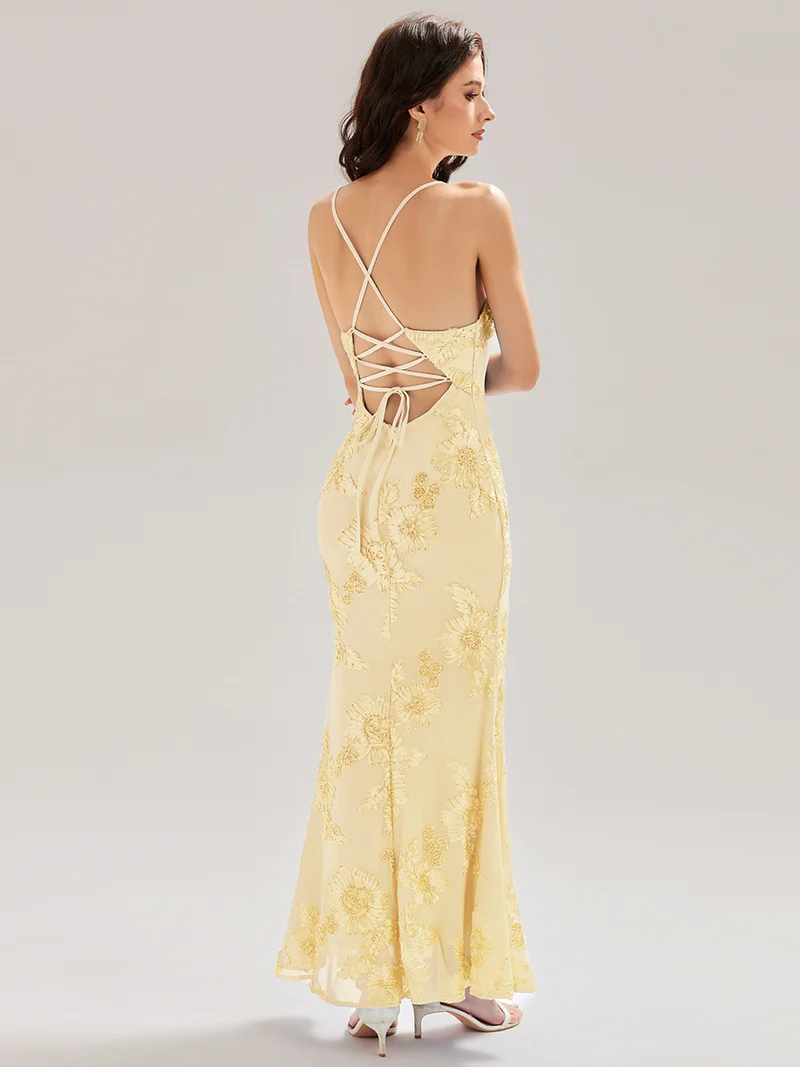 Robe maxi sirène sans manches à bretelles élastiques avec nœud à l'avant et rubans fluides