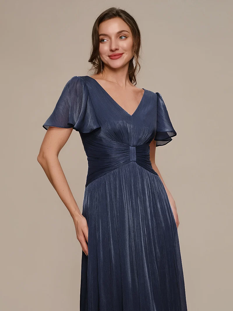 Robe midi à manches courtes avec volants en V et détails froncés