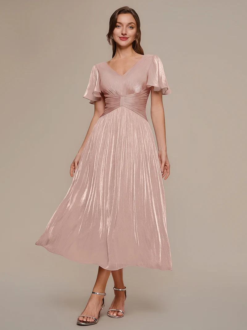 Robe midi à manches courtes avec volants en V et détails froncés
