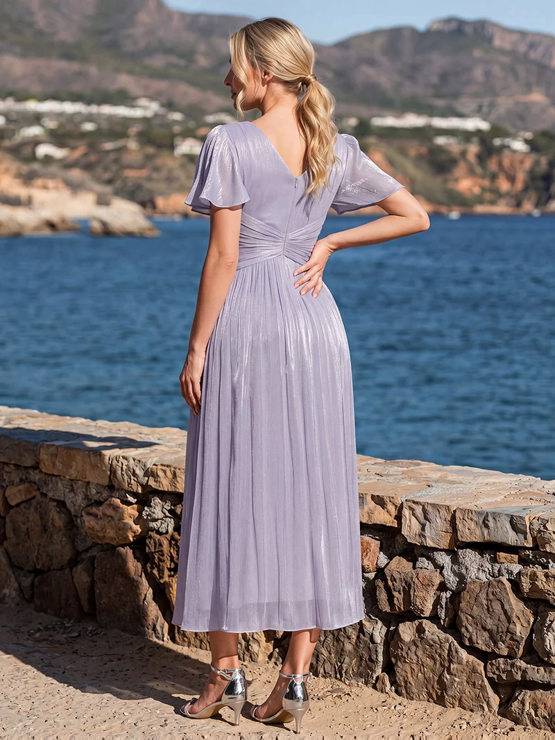 Robe midi à manches courtes avec volants en V et détails froncés