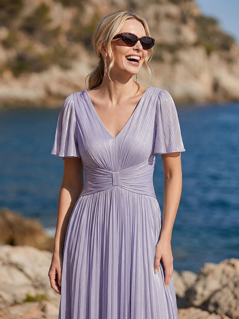 Robe midi à manches courtes avec volants en V et détails froncés