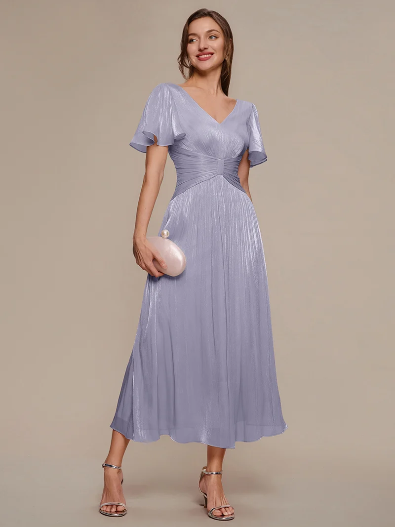Robe midi à manches courtes avec volants en V et détails froncés
