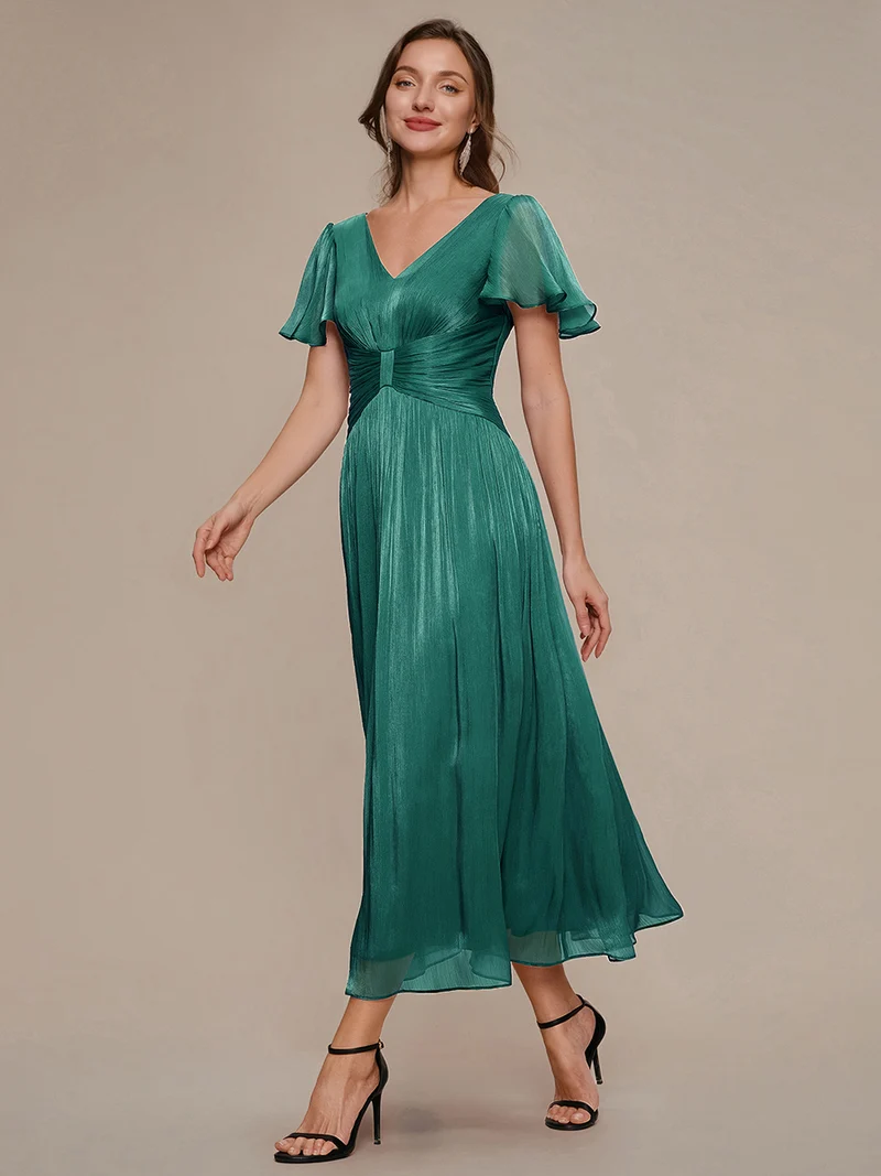 Robe midi à manches courtes avec volants en V et détails froncés