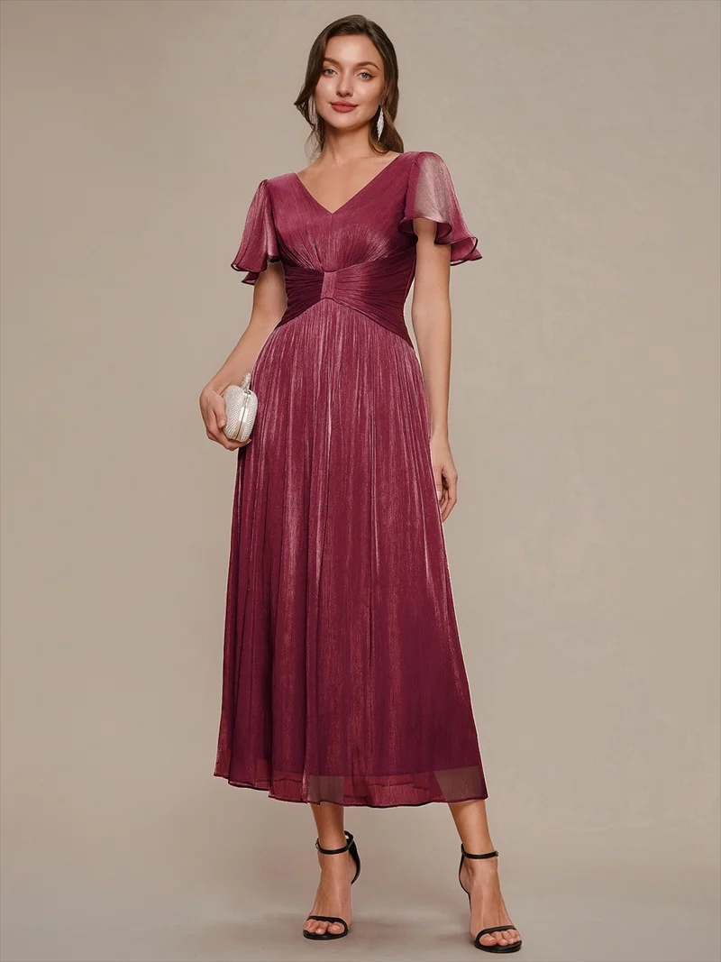 Robe midi à manches courtes avec volants en V et détails froncés