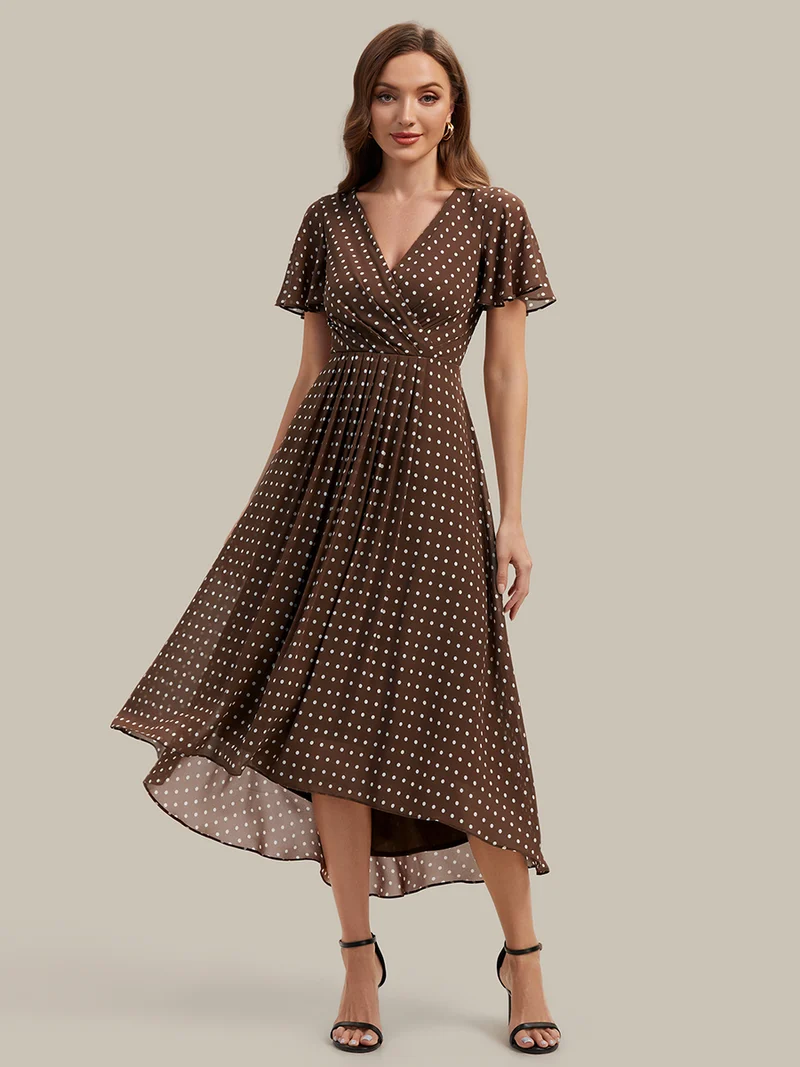 Robe à volants à imprimé pois à manches courtes, décolleté en V asymétrique, coupe A-line