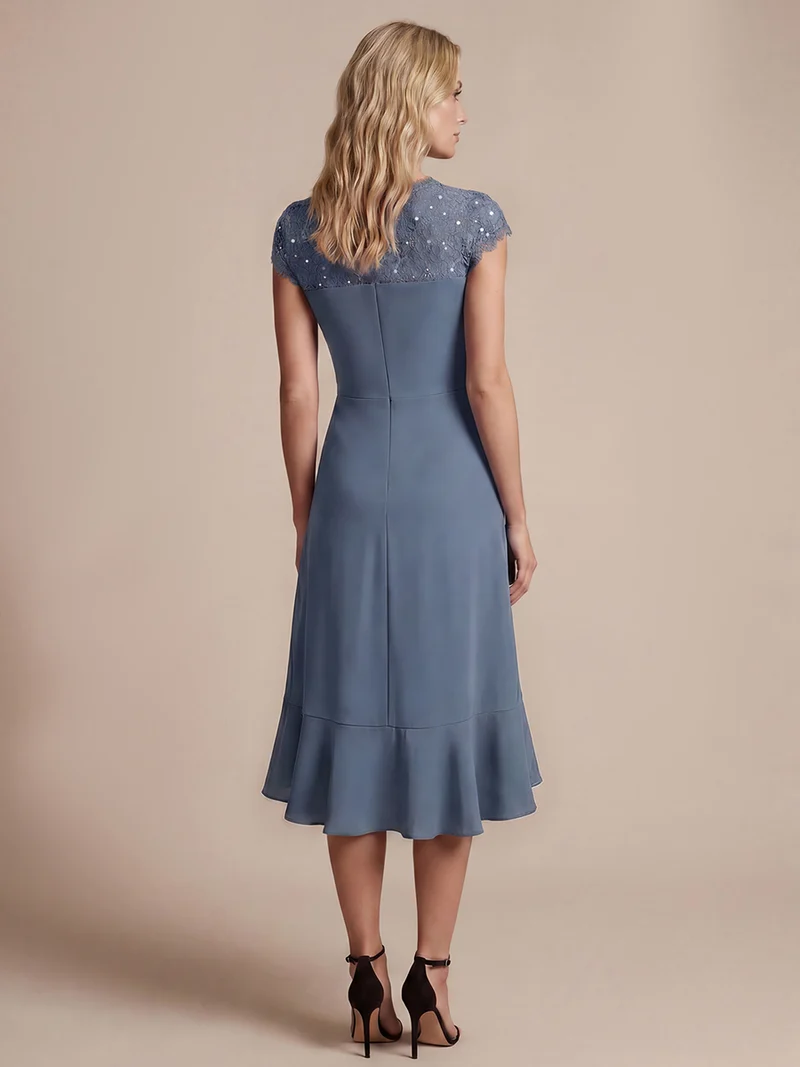 Robe midi sirène à volants en sequins à manches courtes avec décolleté croisé