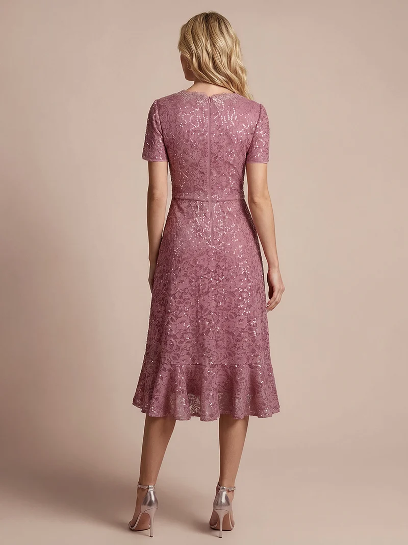 Robe midi sirène à volants en sequins à manches courtes