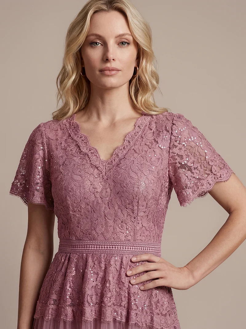 Robe en tulle A-line longueur thé à manches courtes décolleté en V avec sequins