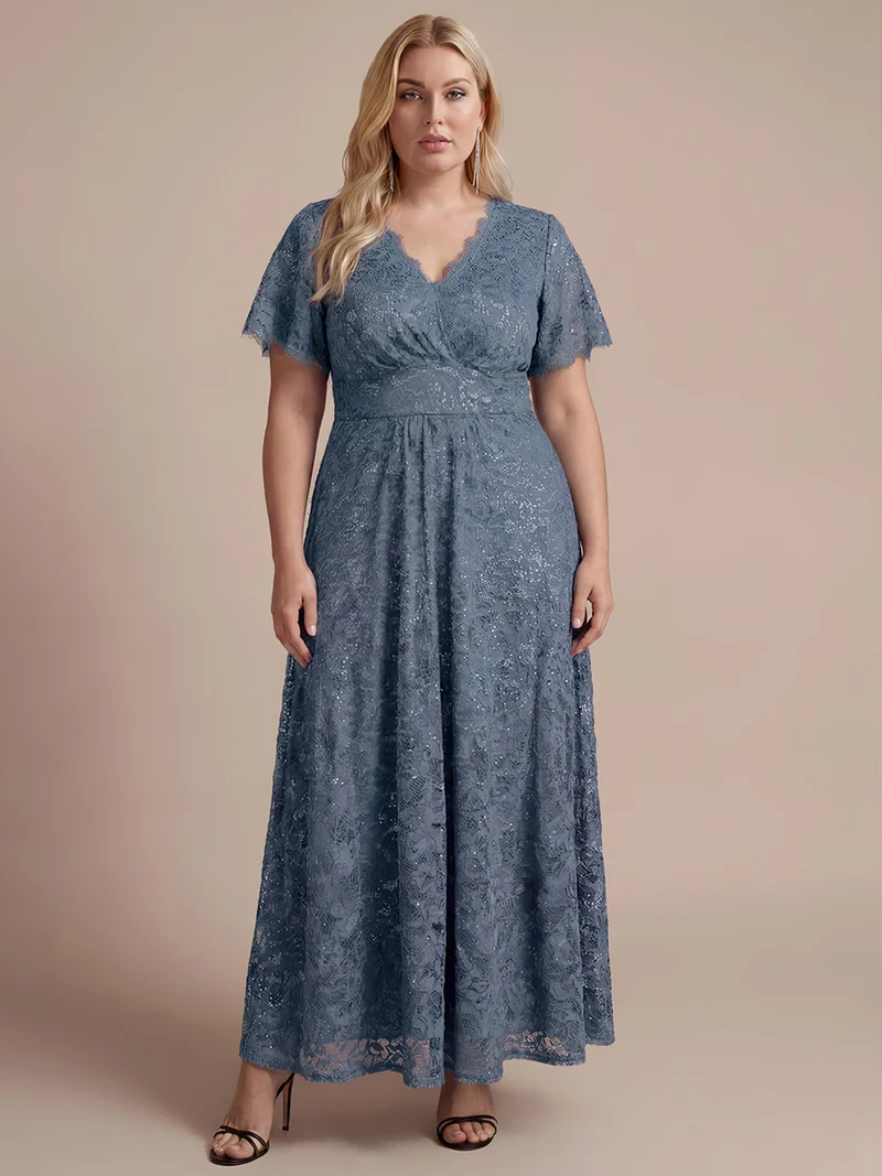 Robe longue à volants en dentelle à manches courtes A ligne