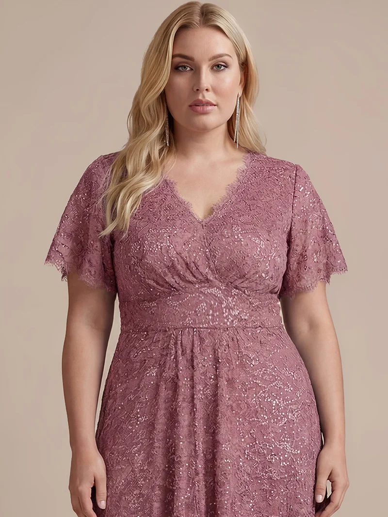 Robe longue à volants en dentelle à manches courtes A ligne