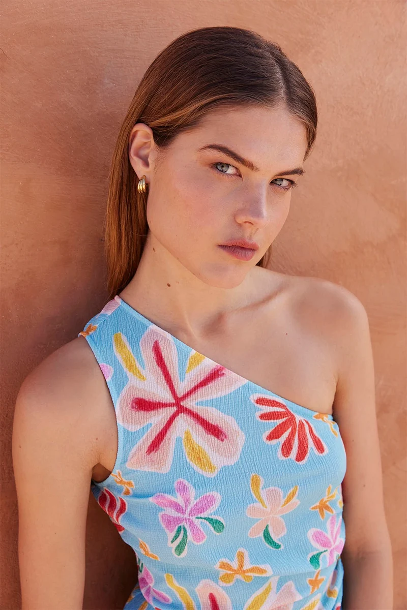Robe Amaya Moana