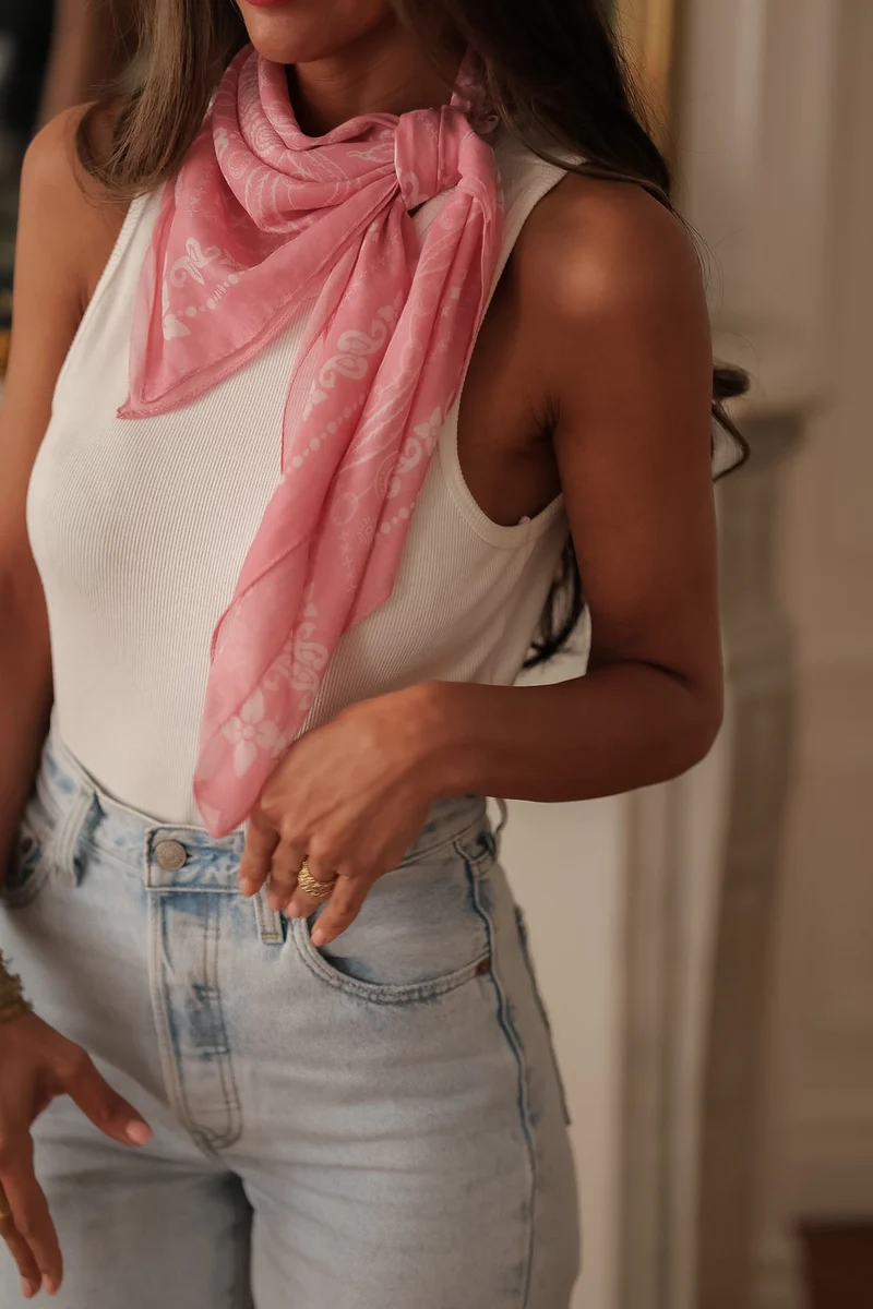 Bandana rose