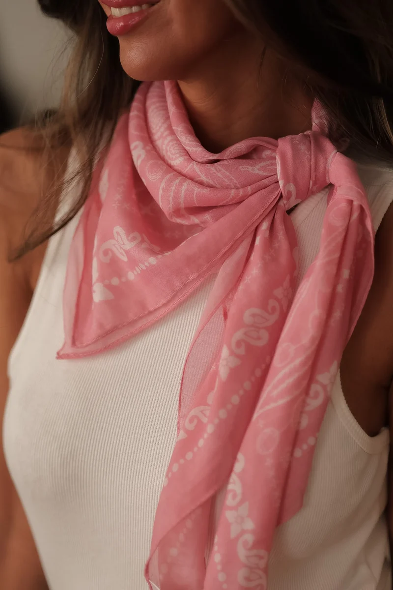 Bandana rose