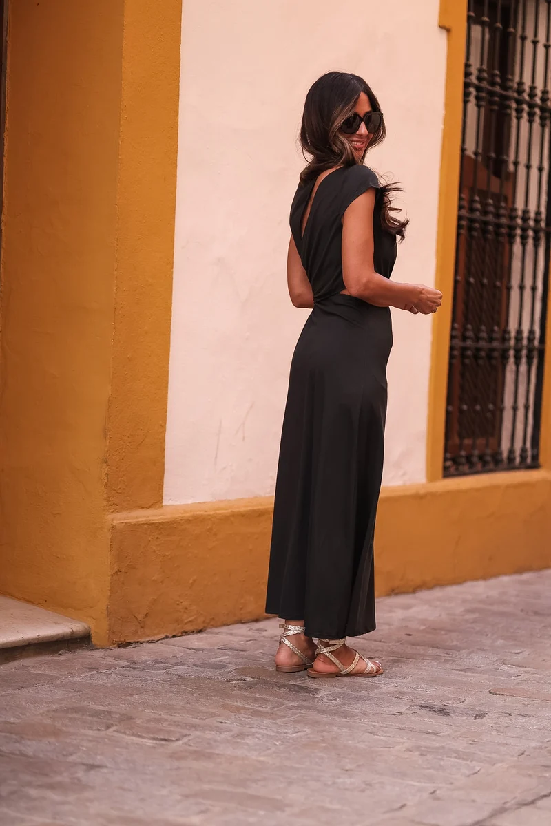 Robe Roma noire