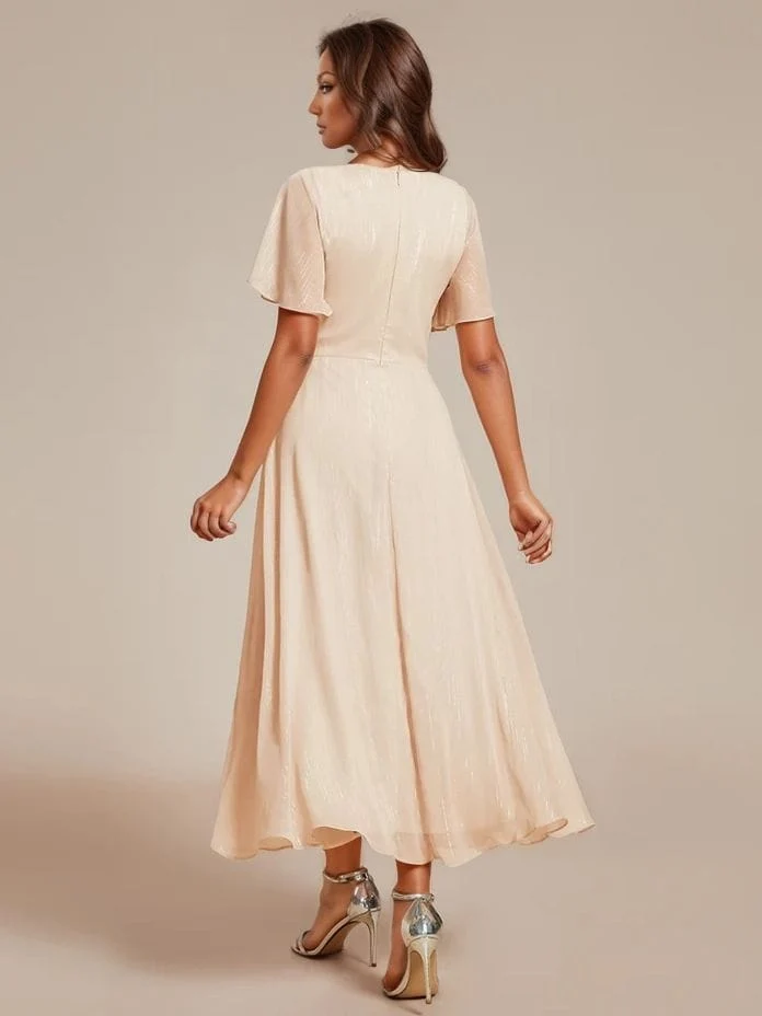 Robe beige midi pour invitée au mariage