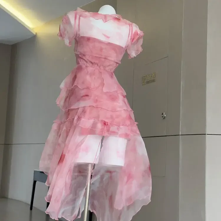 Robe de soirée trapèze en tulle rose à manches courtes