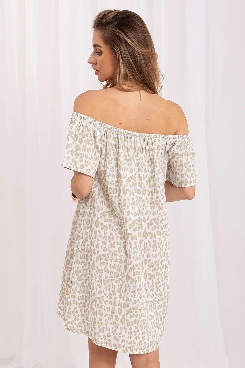 Robe épaule dénudée champêtre courte