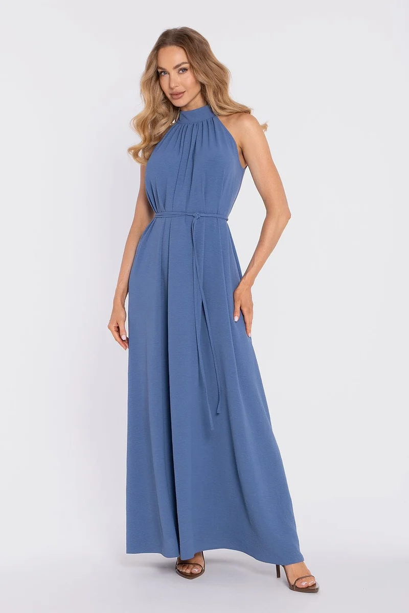 Robe longue bleue fluide sans manches