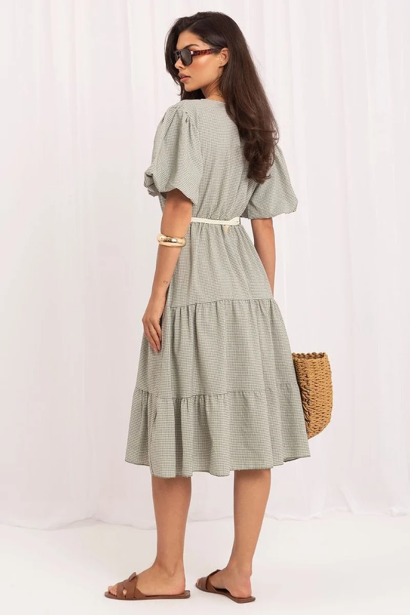 Robe bohème verte manches courtes à carreaux