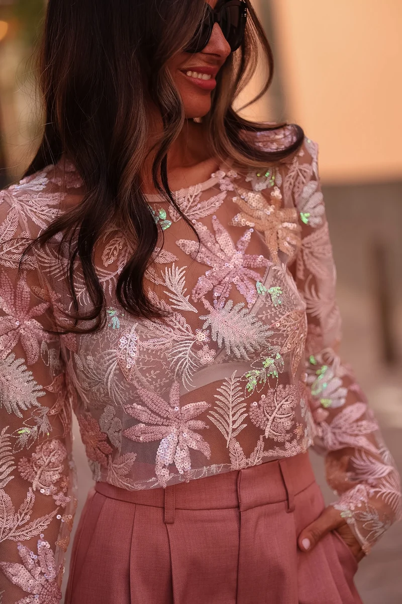 Top Numa rose