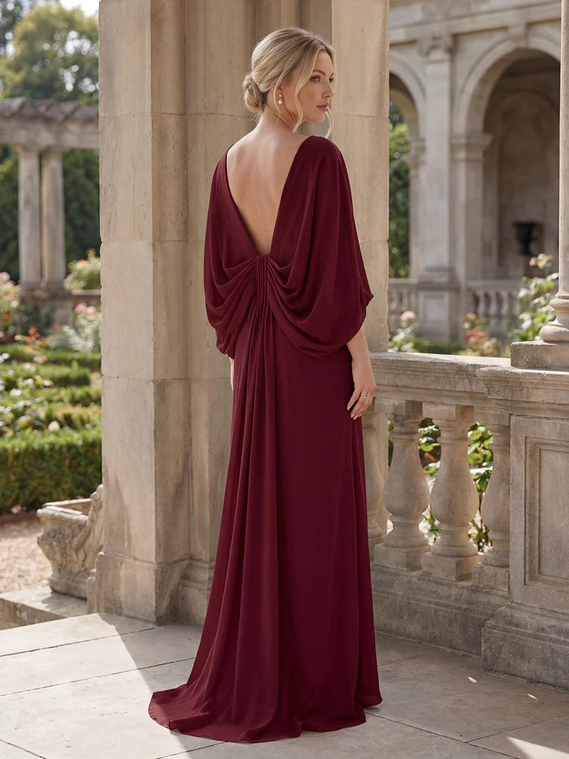 Robe sirène sans bretelles en stretch haut avec décolleté en V profond et manches cape