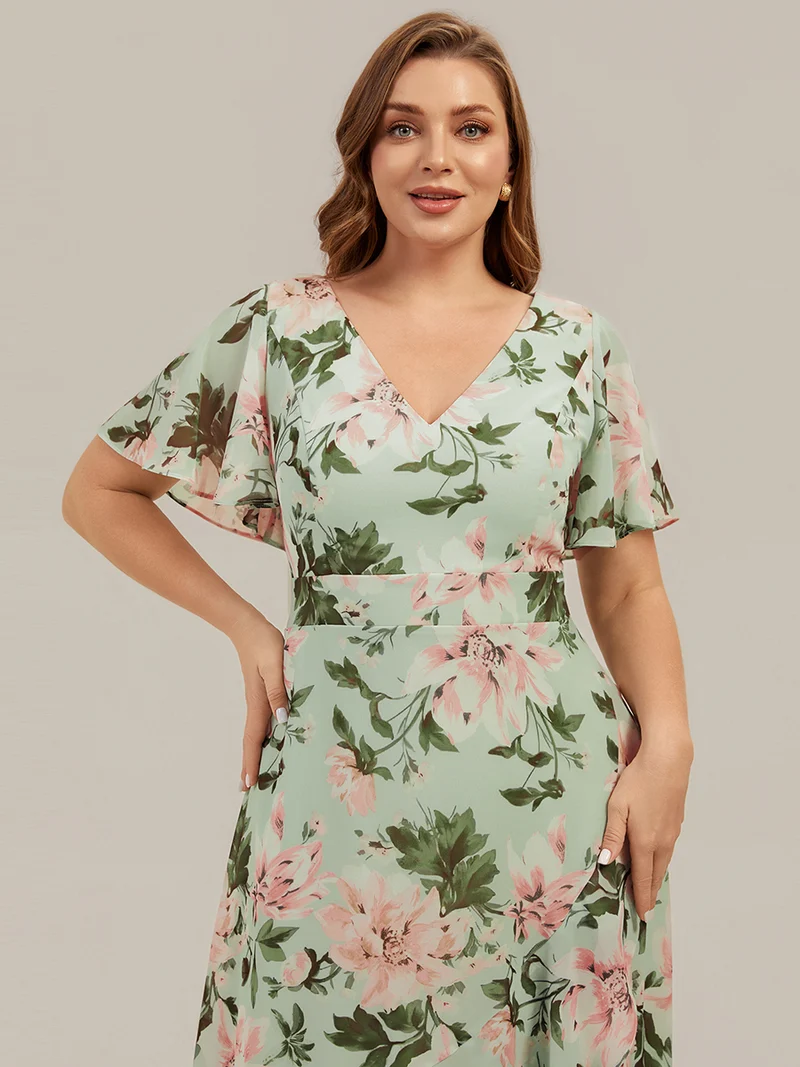 Robe fleurie asymétrique pour demoiselle d'honneur à col V et manches volantées