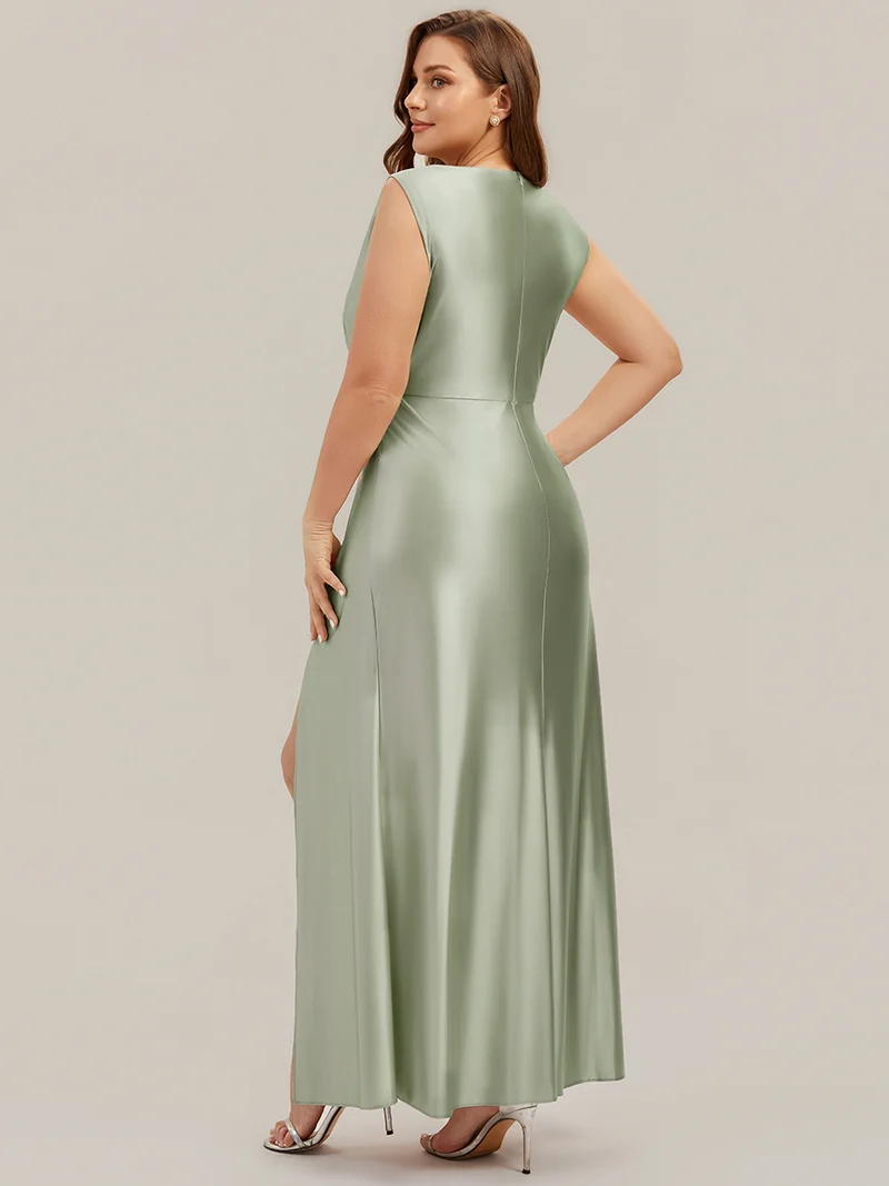 Robe sirène longue sans bretelles en stretch avec col drapé et fente haute sur la cuisse