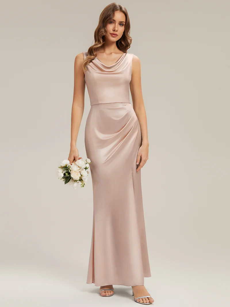 Robe sirène longue sans bretelles en stretch avec col drapé et fente haute sur la cuisse