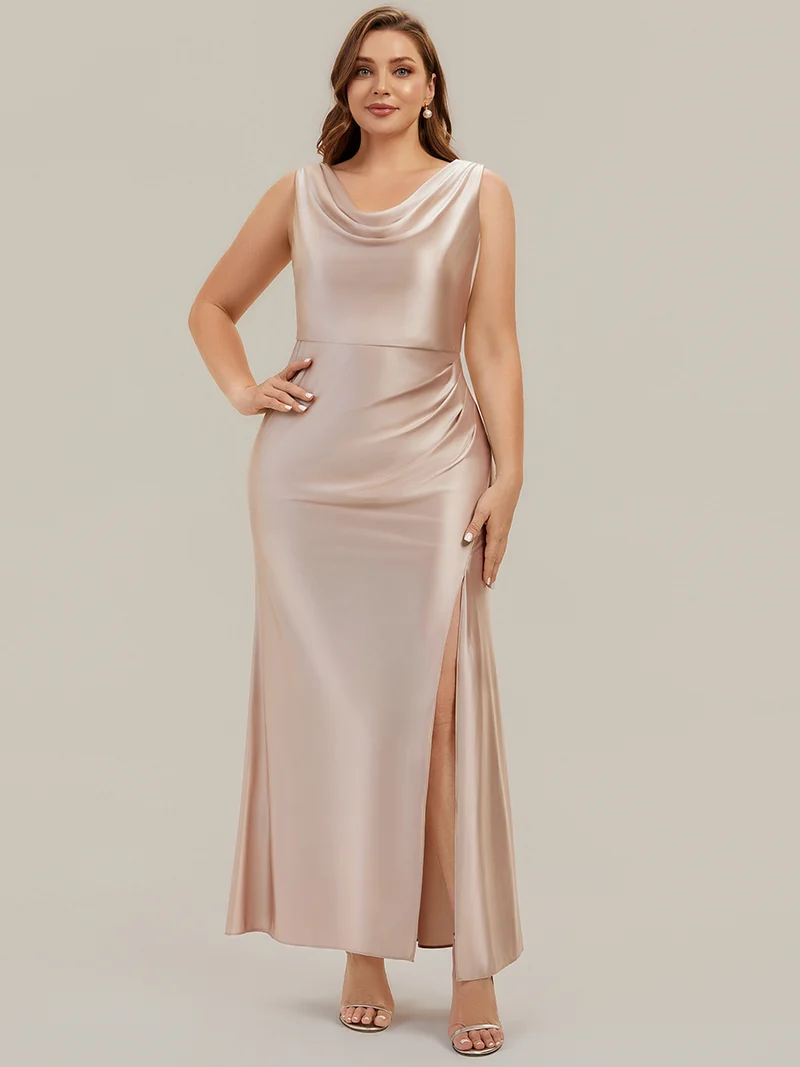 Robe sirène longue sans bretelles en stretch avec col drapé et fente haute sur la cuisse