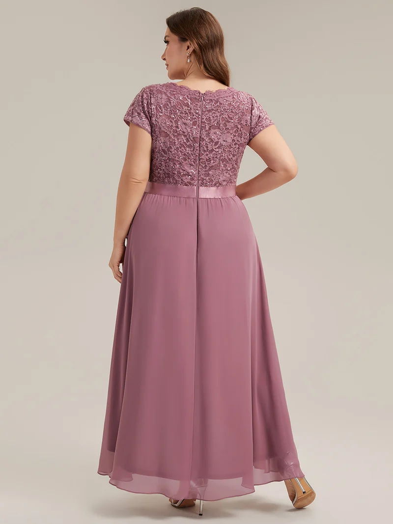 Robe élégante asymétrique à décolleté en V profond et volants