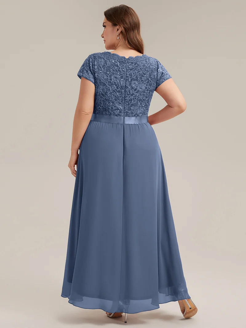 Robe élégante asymétrique à décolleté en V profond et volants