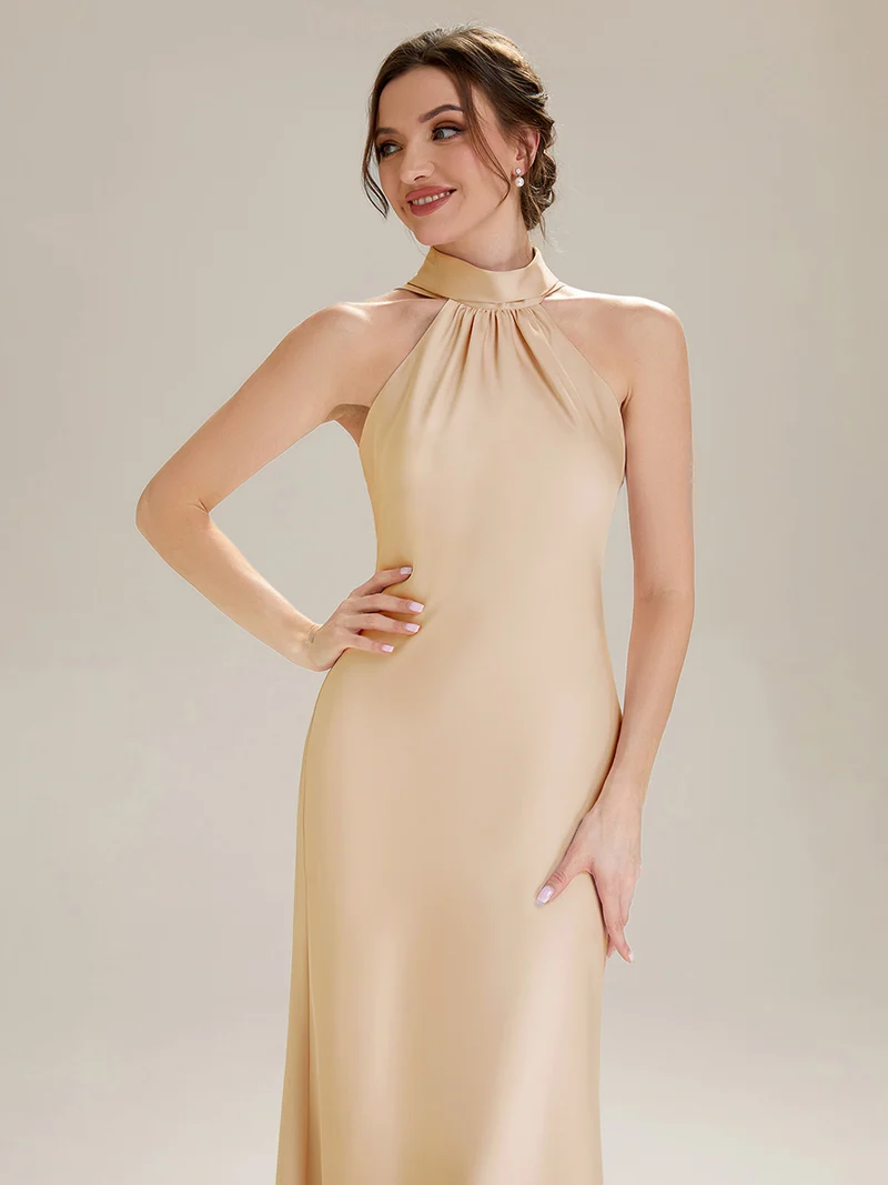 Robe sirène sans manches à col halter longueur sol avec fente haute et rubans fluides