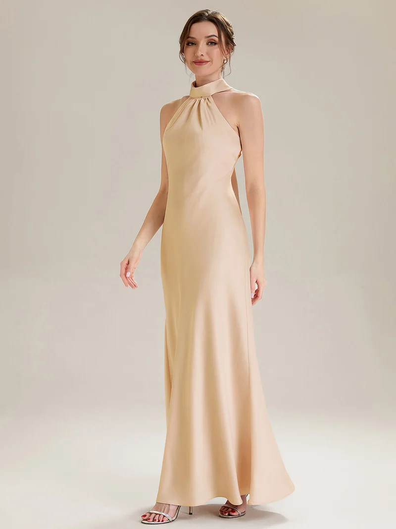 Robe sirène sans manches à col halter longueur sol avec fente haute et rubans fluides