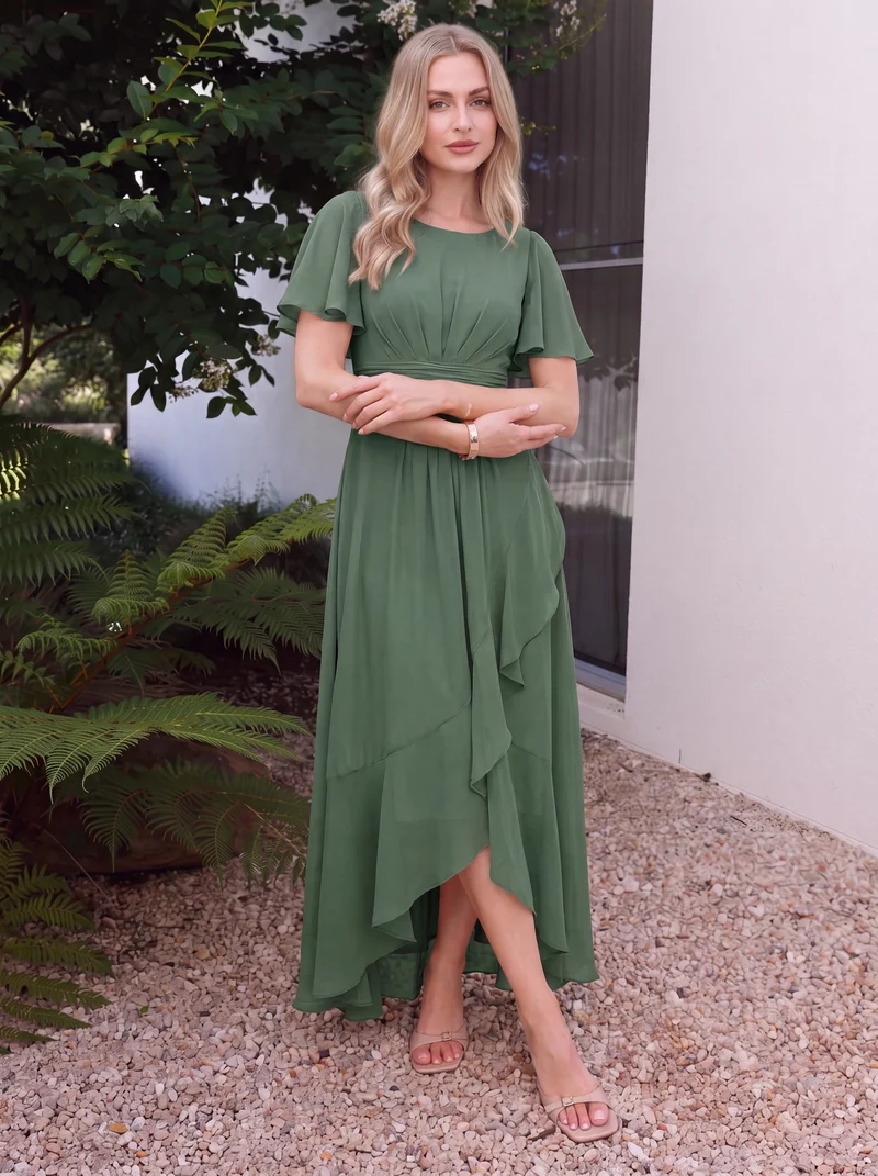 Robe asymétrique en mousseline à manches courtes et à volants