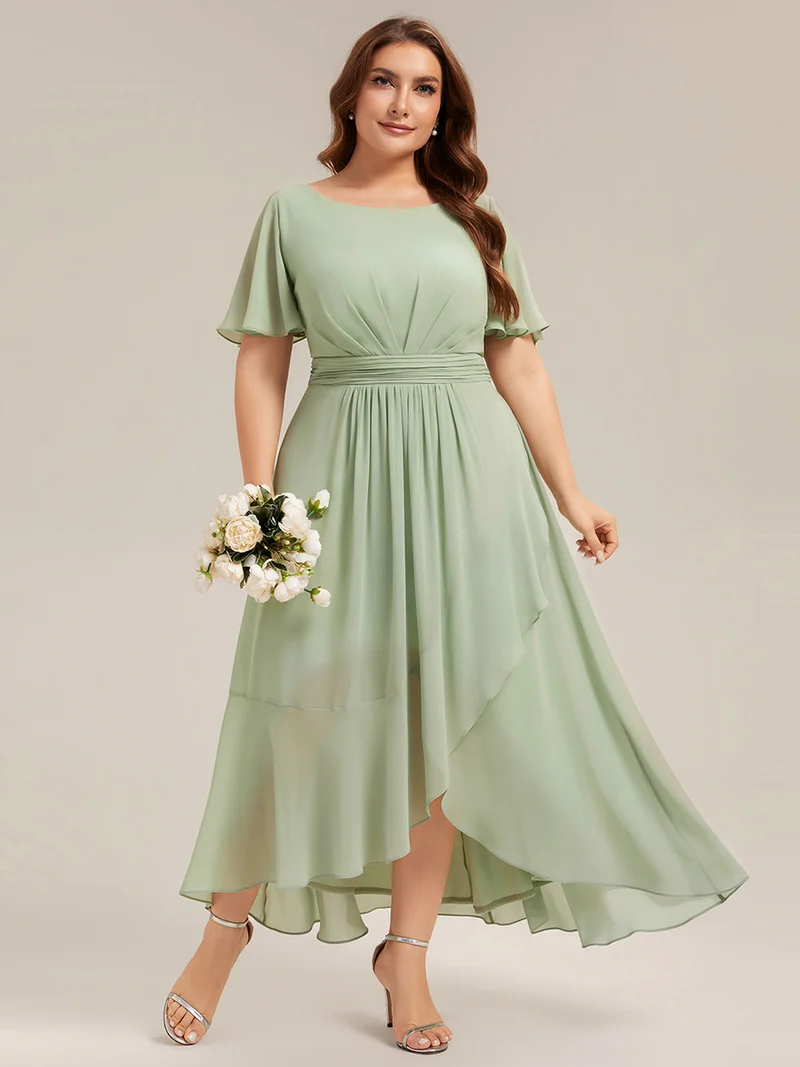 Robe asymétrique en mousseline à manches courtes et à volants