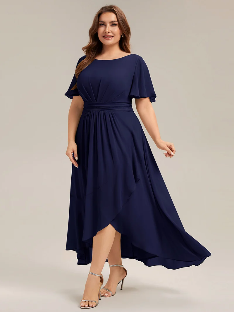 Robe asymétrique en mousseline à manches courtes et à volants