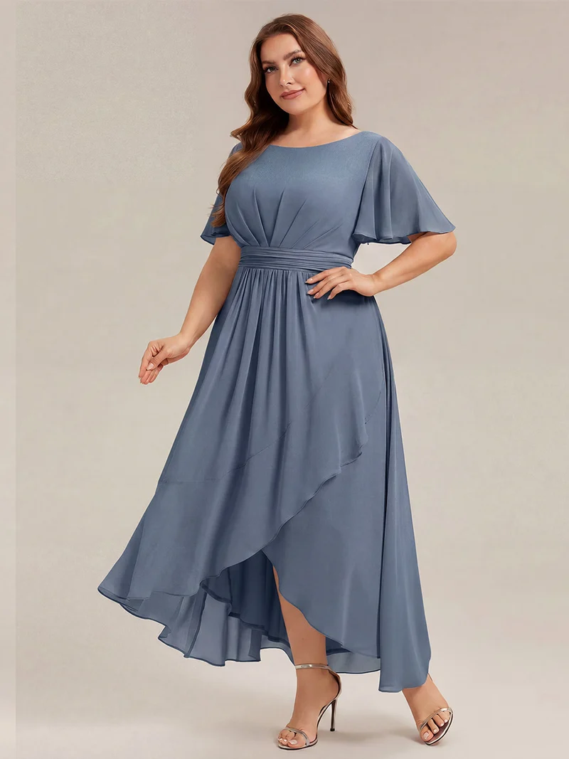 Robe asymétrique en mousseline à manches courtes et à volants