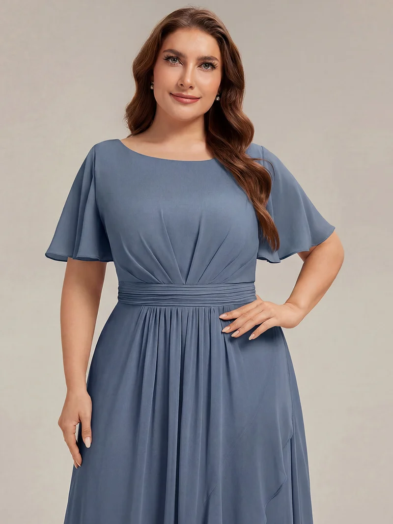 Robe asymétrique en mousseline à manches courtes et à volants