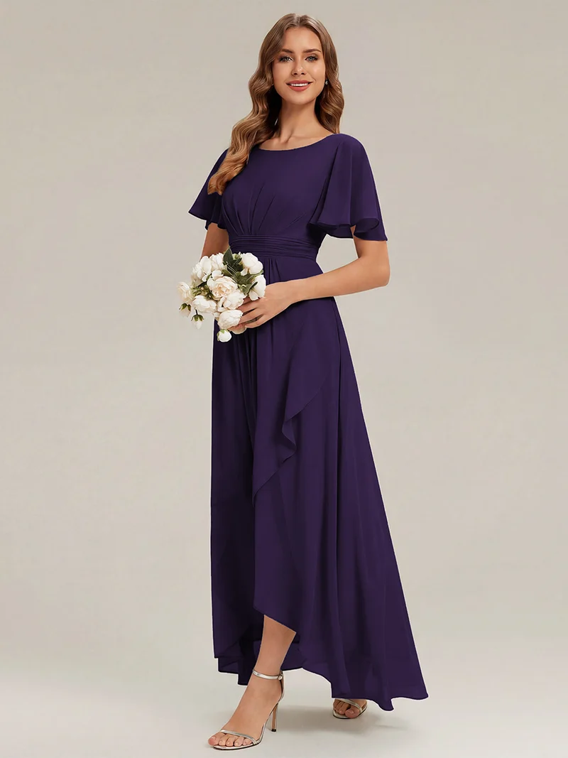 Robe asymétrique en mousseline à manches courtes et à volants