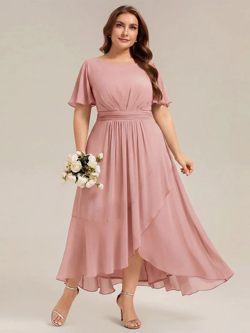 Robe asymétrique en mousseline à manches courtes et à volants